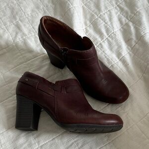 Clarks Burgundy Leather Block Heel Ankle Booties